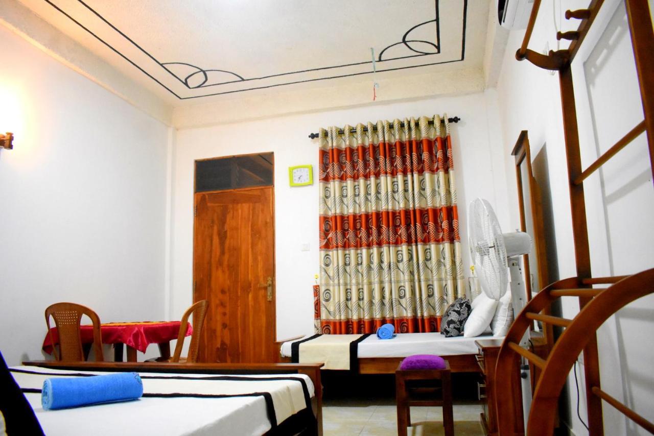 Kaushika Resort อนุราธปุระ ภายนอก รูปภาพ